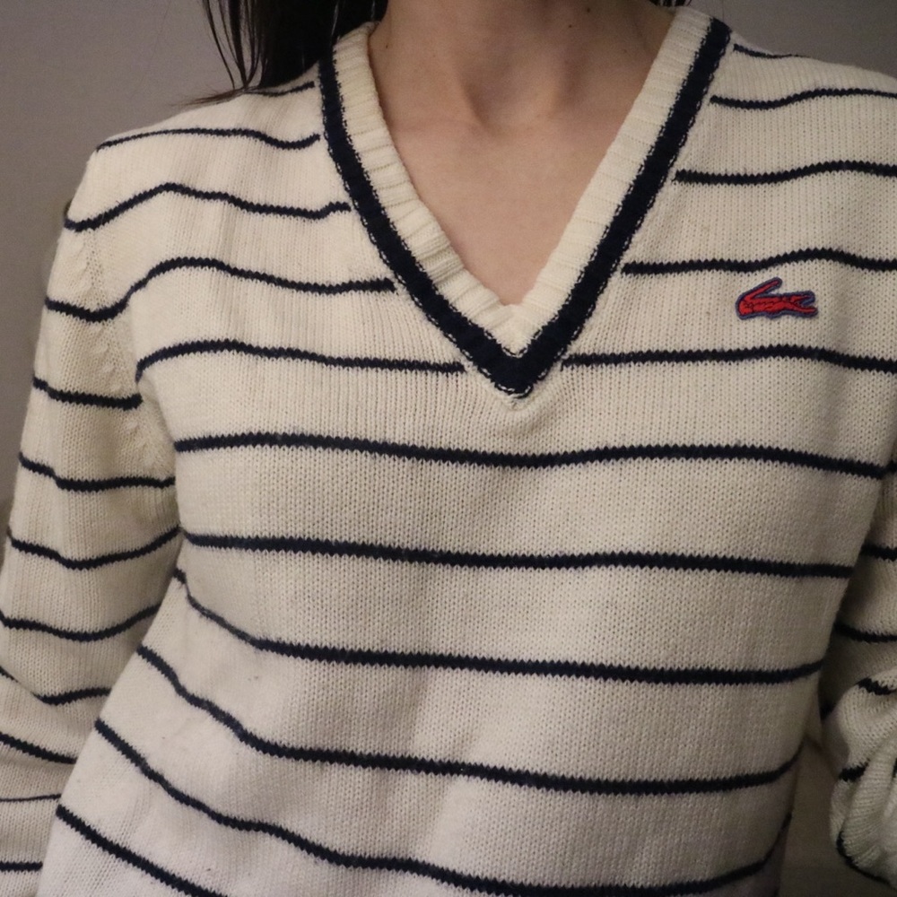 Izod V-neck striped sweater - Picture 2 of 4